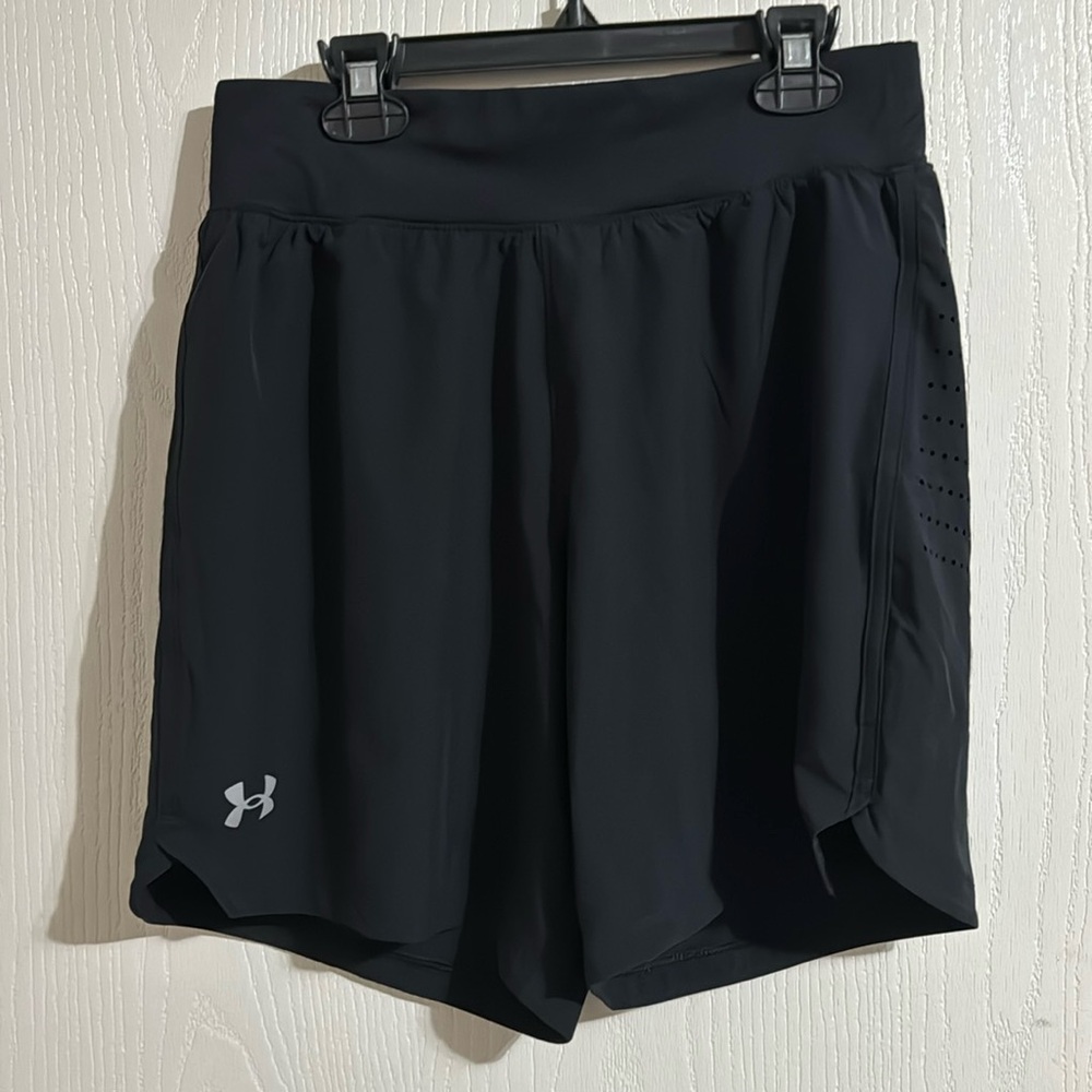 Men’s Under Armour shorts